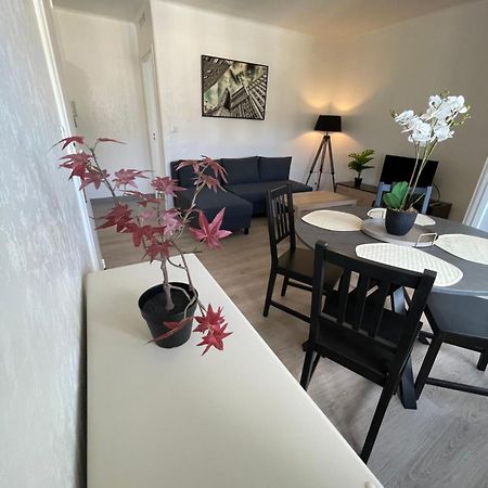 Appartement Renove Tout Equipe, Centre Ville, Proche De La Gare Et Commerce Flers  Dış mekan fotoğraf
