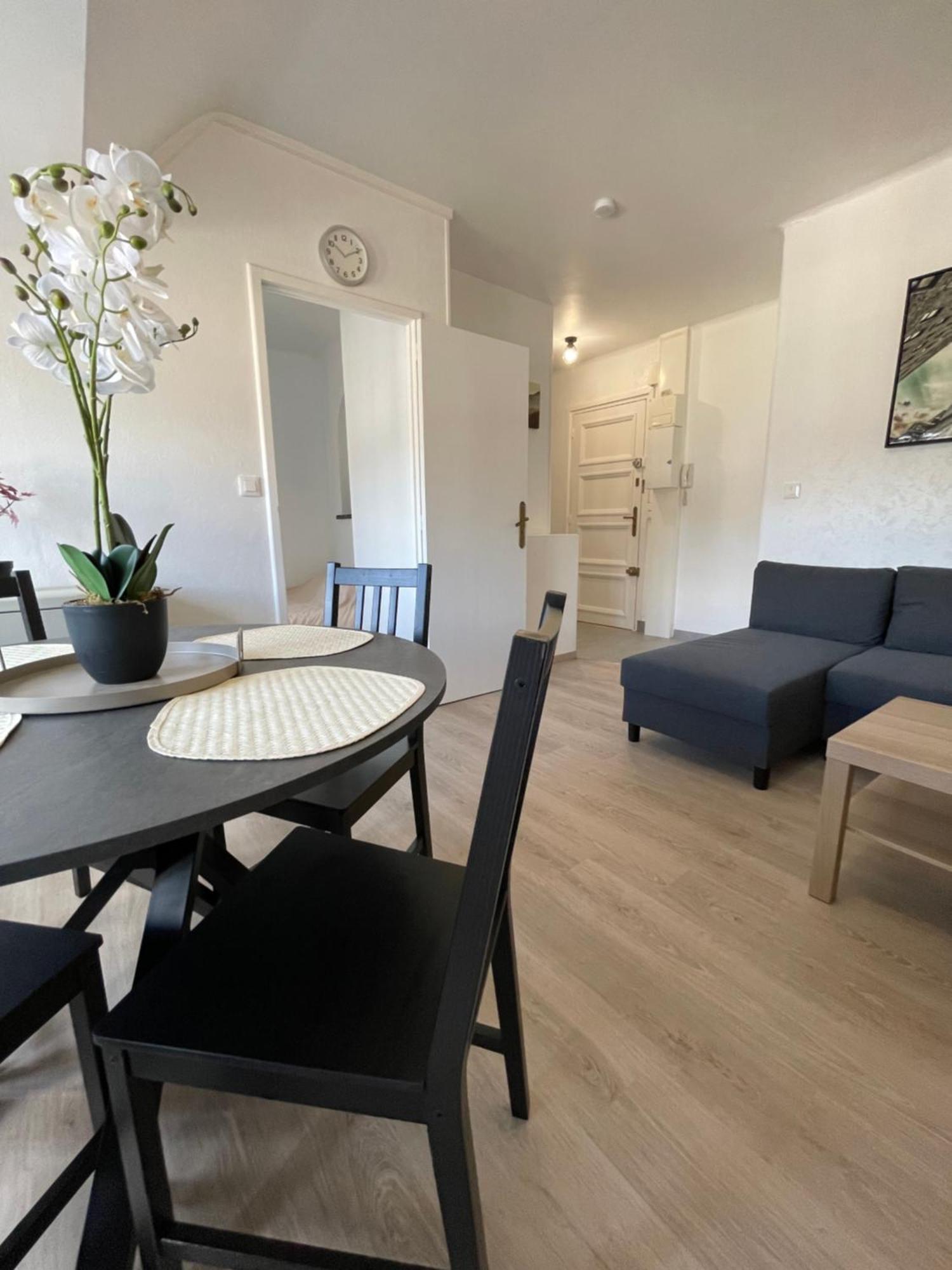 Appartement Renove Tout Equipe, Centre Ville, Proche De La Gare Et Commerce Flers  Dış mekan fotoğraf