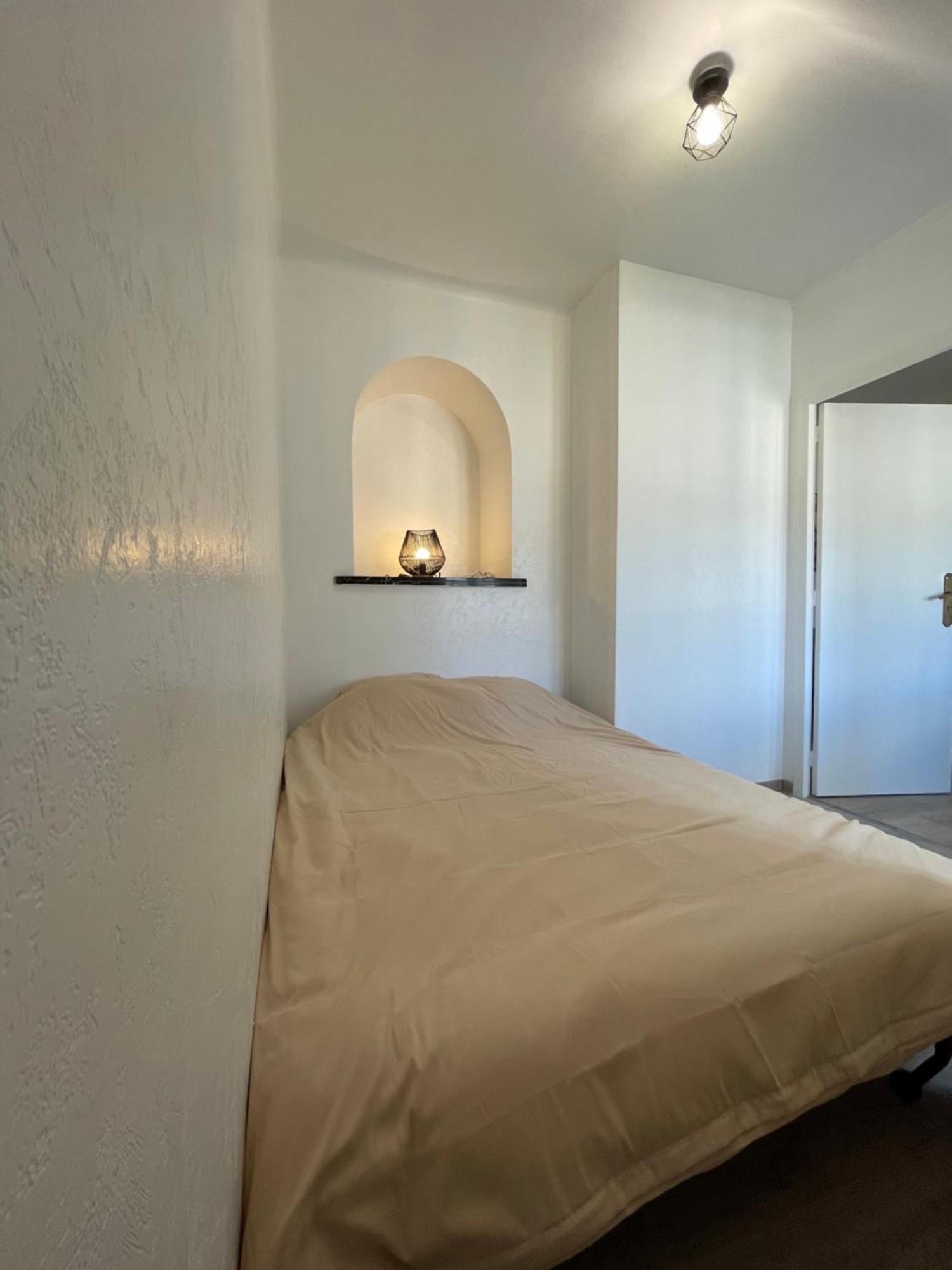 Appartement Renove Tout Equipe, Centre Ville, Proche De La Gare Et Commerce Flers  Dış mekan fotoğraf